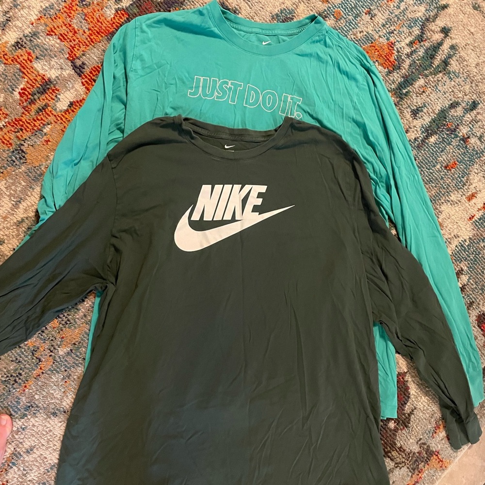 Two 3XL Mens nike shirts
